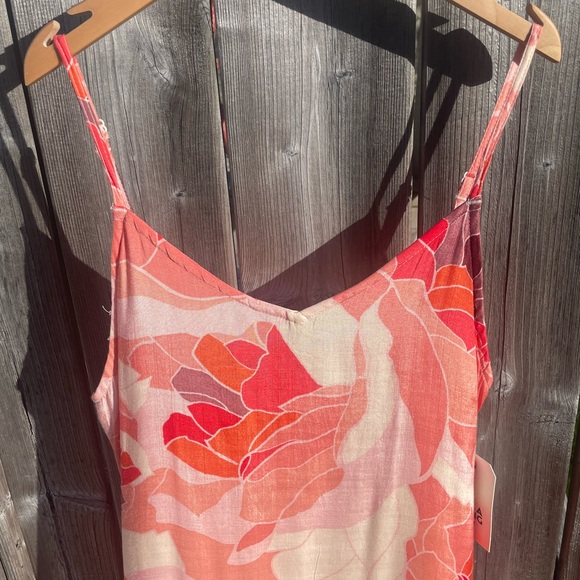 Billabong “kick it up” maxi dress - Picture 3 of 7